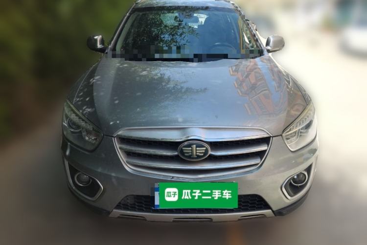 Used Bestune X80 2015 2.0L automatic luxury version Front
