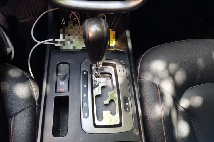 Used Bestune X80 2015 2.0L automatic luxury version Gear Lever