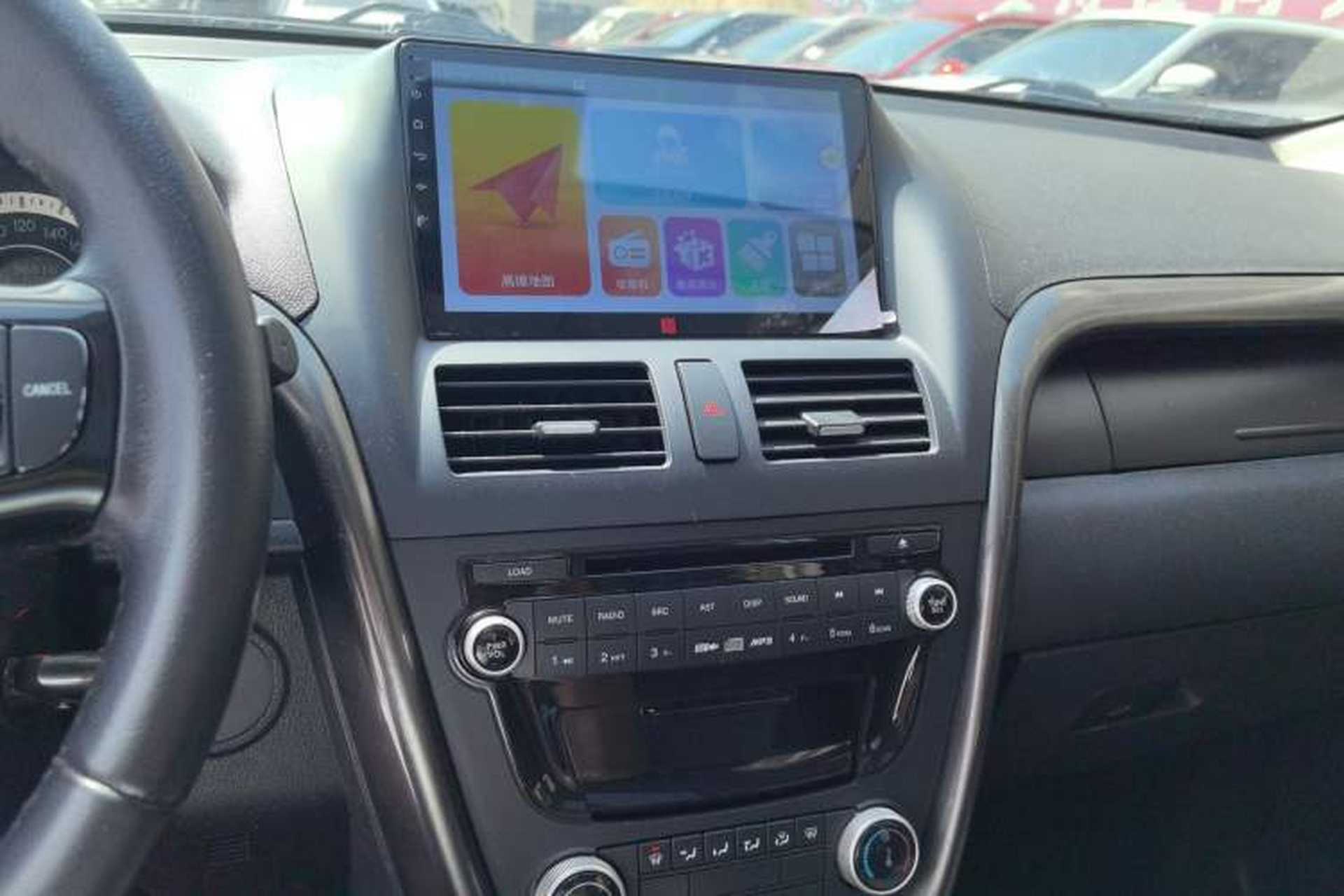 Used Bestune X80 2015 2.0L Automatic Comfort Anniversary Edition Audio And AC Panel