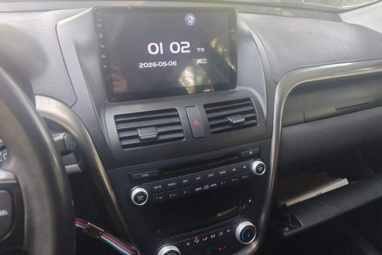 Used Bestune X80 2015 2.0L Automatic Comfort Anniversary Edition Audio And AC Panel