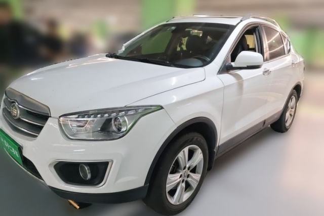 Used Bestune X80 2015 2.0L automatic luxury version