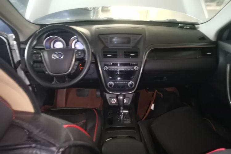 Used Bestune X80 2015 2.0L Automatic Comfort Anniversary Edition Center Console