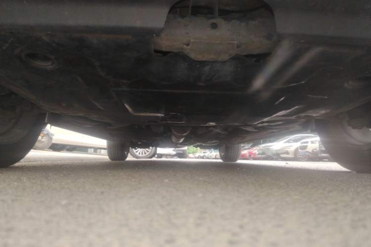 Used Bestune X80 2015 2.0L automatic luxury version Chassis Front
