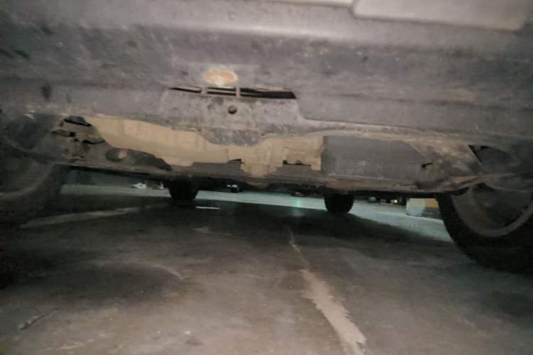 Used Bestune X80 2015 2.0L automatic luxury version Chassis Front