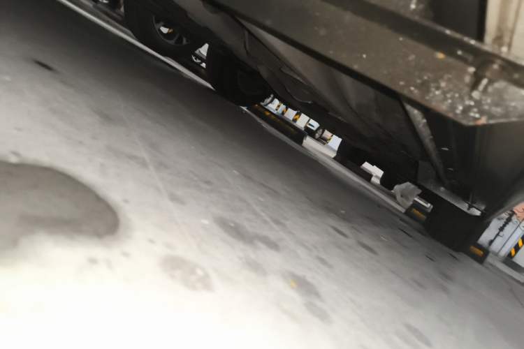 Used Bestune X80 2015 1.8T Automatic Luxury Model Chassis Front Left