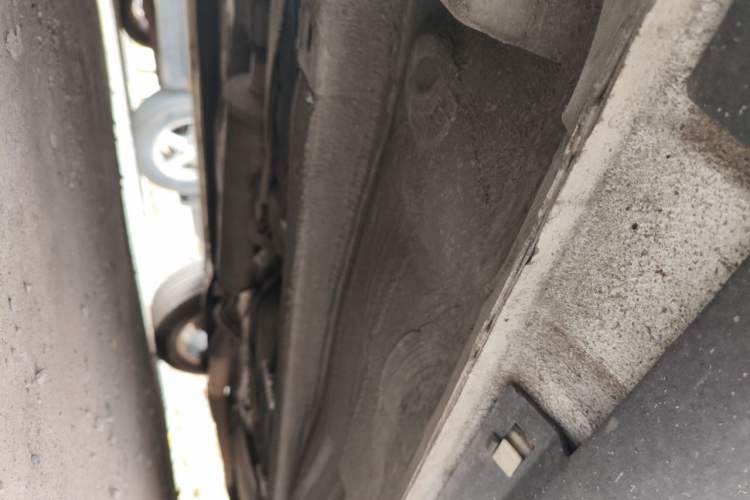 Used Bestune X80 2015 2.0L Manual Luxury Edition Chassis Front Left