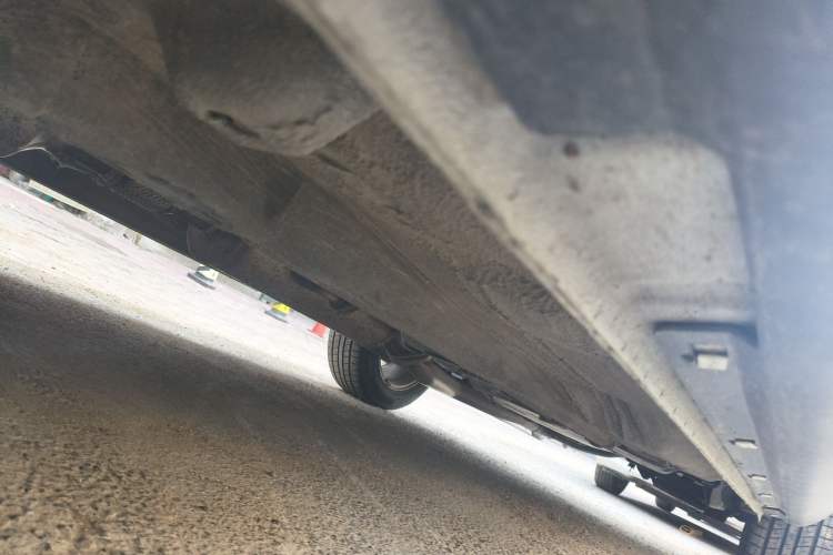 Used Bestune X80 2015 2.0L Automatic Comfort Anniversary Edition Chassis Front Left