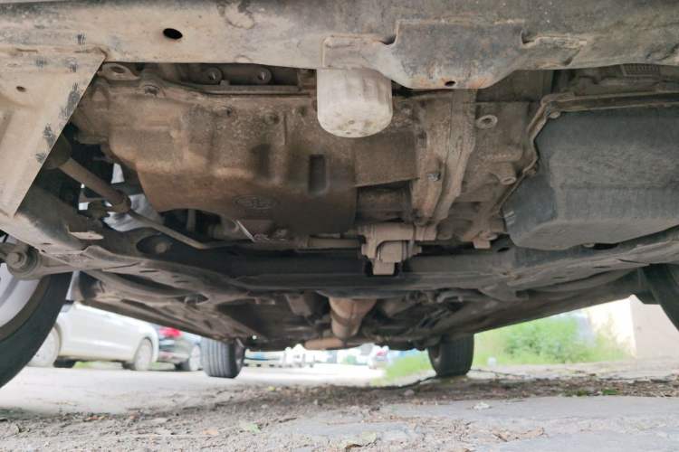 Used Bestune X80 2015 2.0L automatic comfort version Chassis Front