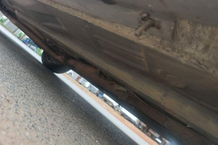 Used Bestune X80 2015 2.0L Automatic Comfort Anniversary Edition Chassis Front Right