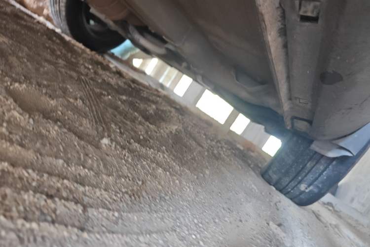 Used Bestune X80 2015 2.0L Automatic Comfort Anniversary Edition Chassis Front Right