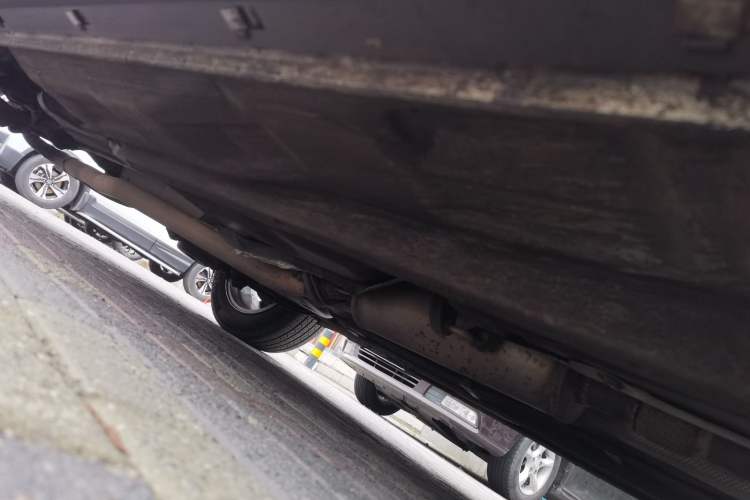 Used Bestune X80 2015 2.0L automatic comfort version Chassis Front Right