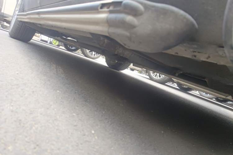 Used Bestune X80 2015 2.0L automatic luxury version Chassis Front Right