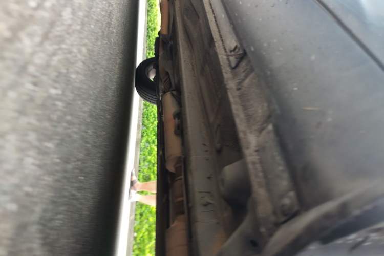 Used Bestune X80 2015 2.0L automatic comfort version Chassis Front Right