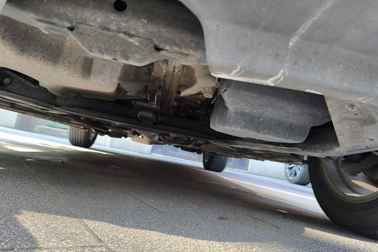 Used Bestune X80 2015 2.0L Automatic Comfort Anniversary Edition Chassis Front