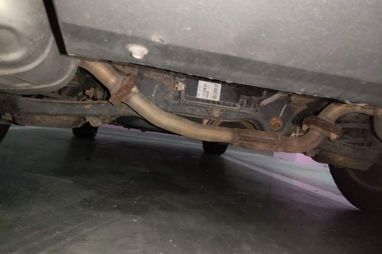 Used Bestune X80 2015 1.8T Automatic Luxury Model Chassis Rear