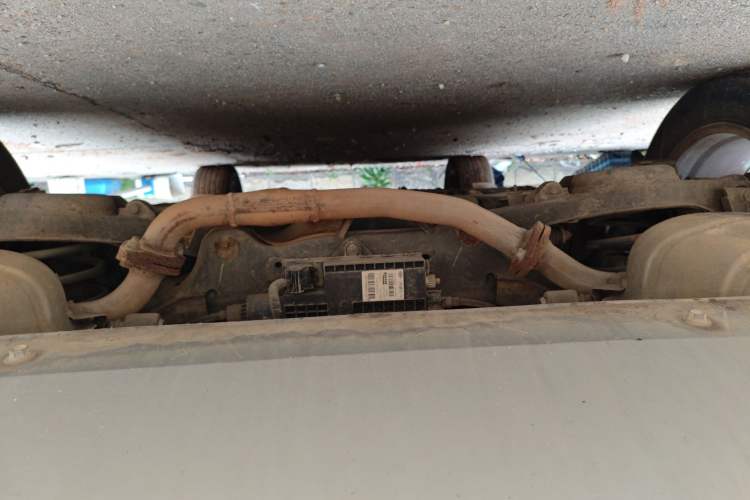 Used Bestune X80 2015 1.8T Automatic Luxury Model Chassis Rear