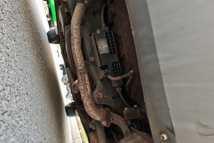 Used Bestune X80 2015 2.0L automatic luxury version Chassis Rear