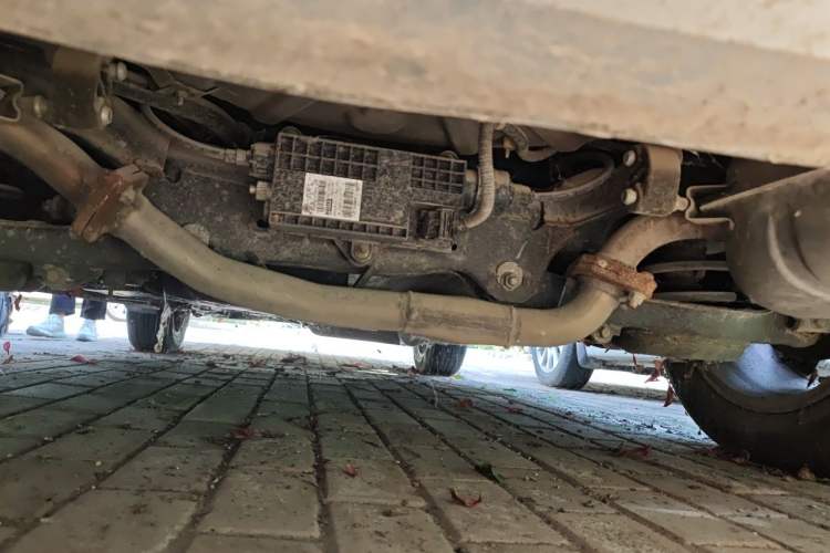 Used Bestune X80 2015 2.0L automatic comfort version Chassis Rear