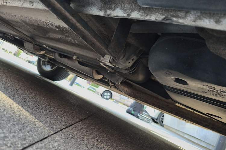 Used Bestune X80 2015 2.0L Automatic Comfort Anniversary Edition Chassis Rear Left