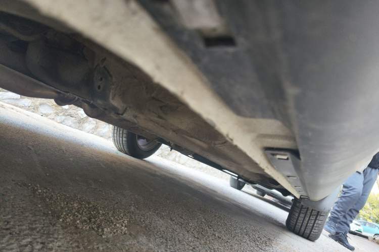 Used Bestune X80 2015 2.0L Automatic Comfort Anniversary Edition Chassis Rear Right