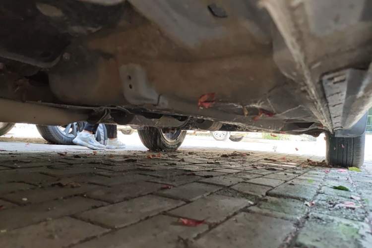 Used Bestune X80 2015 2.0L automatic comfort version Chassis Rear Right