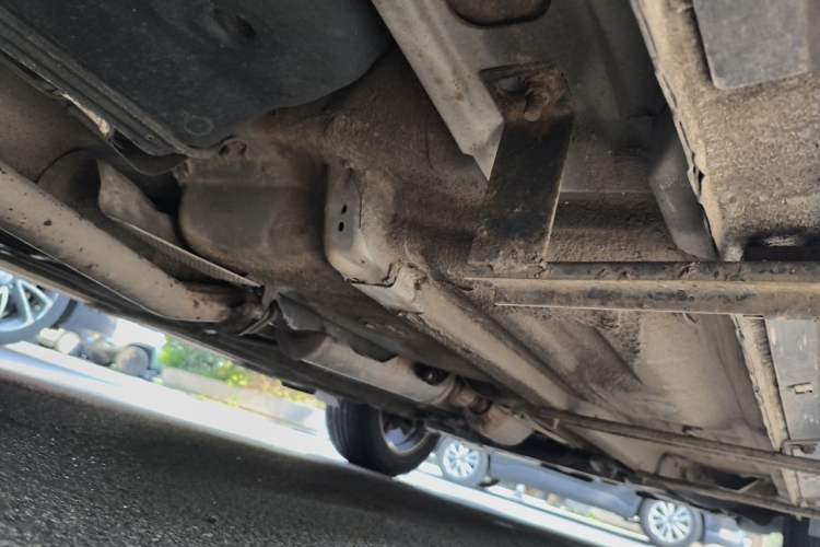 Used Bestune X80 2015 2.0L Automatic Comfort Anniversary Edition Chassis Rear Right