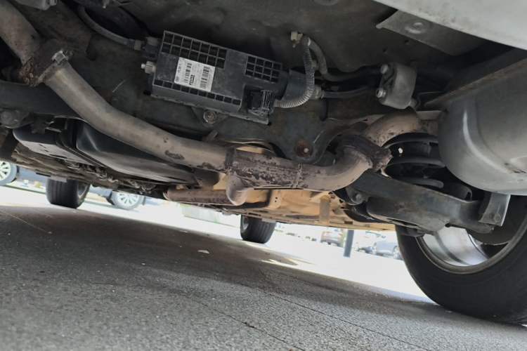 Used Bestune X80 2015 2.0L Automatic Comfort Anniversary Edition Chassis Rear