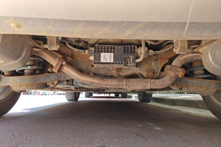 Used Bestune X80 2015 1.8T Automatic Luxury Model Chassis Rear