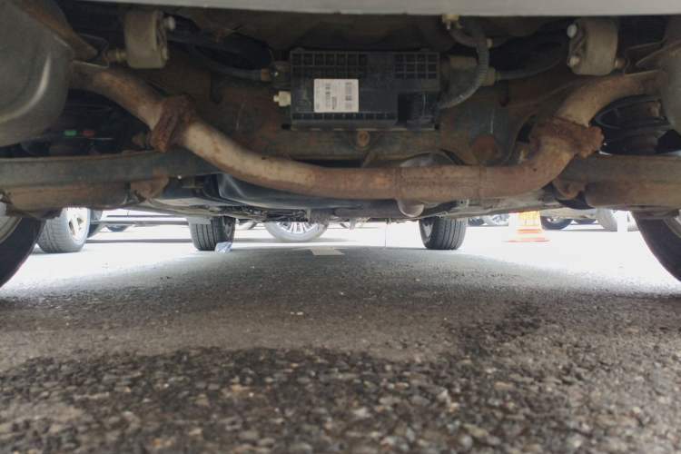 Used Bestune X80 2015 1.8T Automatic Luxury Model Chassis Rear