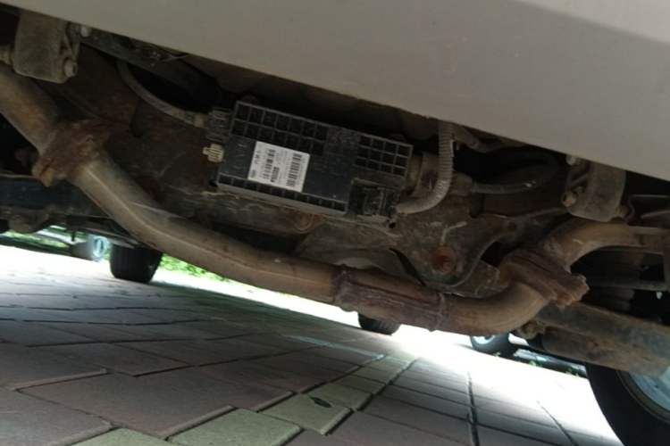 Used Bestune X80 2015 2.0L automatic comfort version Chassis Rear