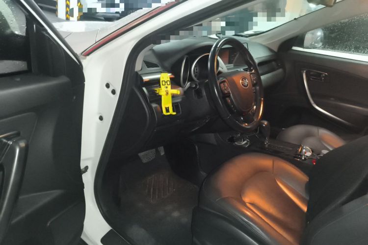 Used Bestune X80 2015 1.8T Automatic Luxury Model Driver Seat
