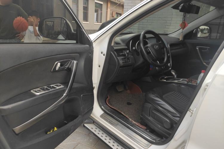 Used Bestune X80 2015 2.0L Automatic Comfort Anniversary Edition Driver Seat