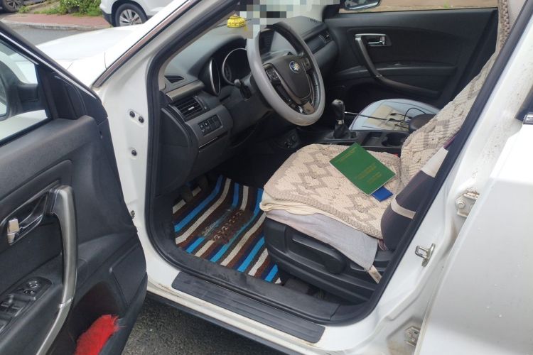 Used Bestune X80 2015 2.0L Manual Comfort 2nd Anniversary Edition Driver Seat