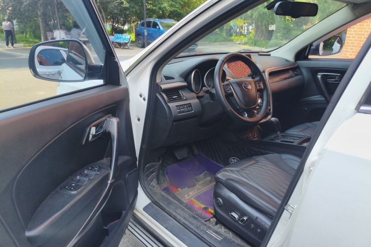 Used Bestune X80 2015 2.0L automatic comfort version Driver Seat