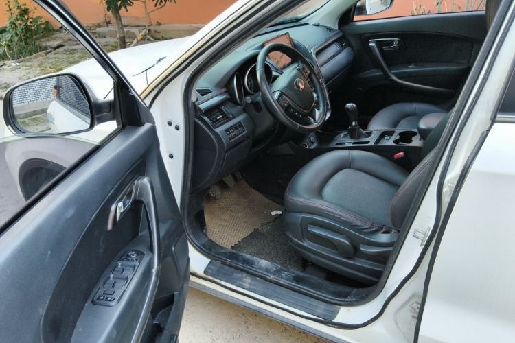 Used Bestune X80 2015 2.0L Manual Base Version Driver Seat