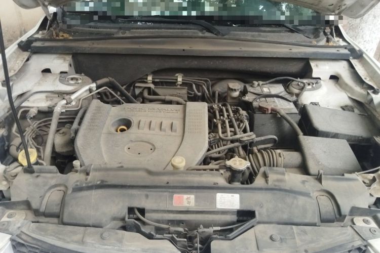Used Bestune X80 2015 2.0L automatic luxury version Engine Bay