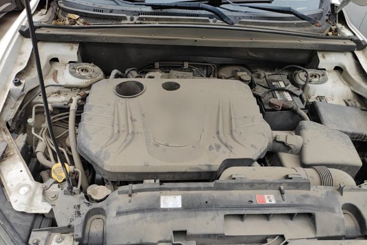 Used Bestune X80 2015 1.8T Automatic Sport Model Engine Bay