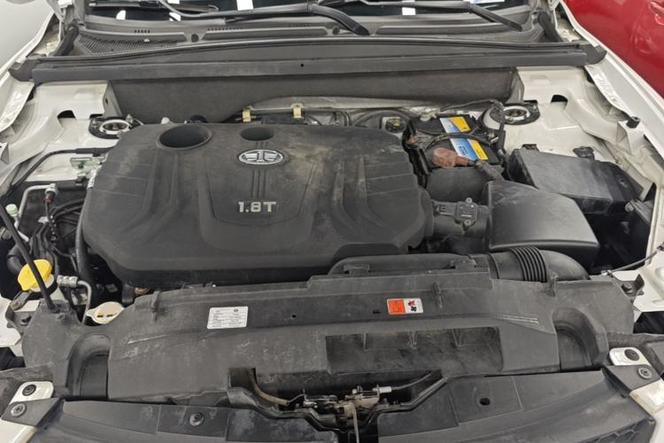 Used Bestune X80 2015 1.8T Automatic Sport Model Engine Bay