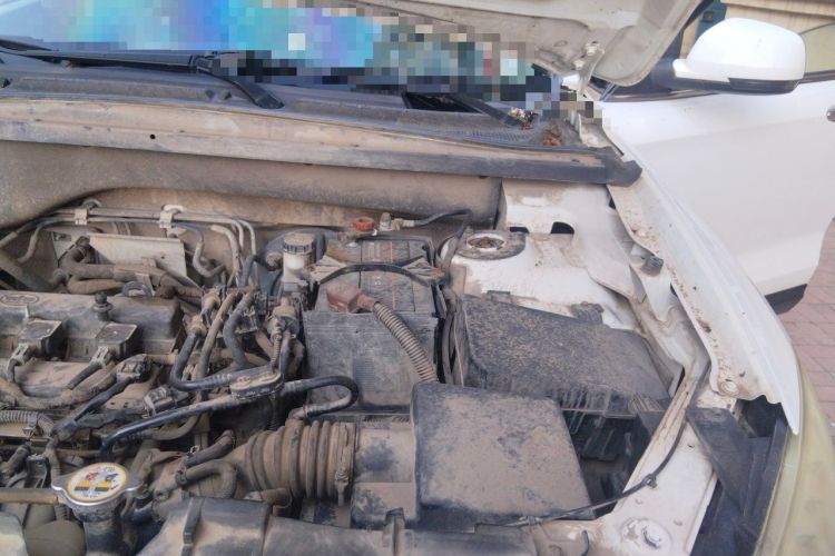 Used Bestune X80 2015 2.0L Automatic Comfort Anniversary Edition Engine Bay Left