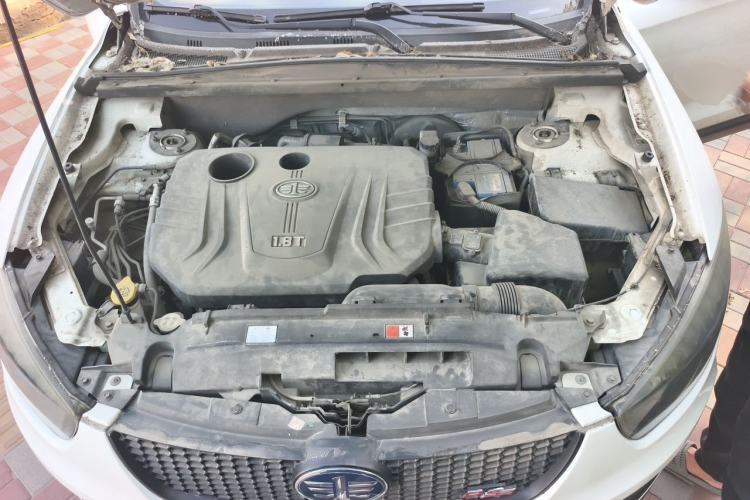 Used Bestune X80 2015 1.8T Automatic Sport Model Engine Bay