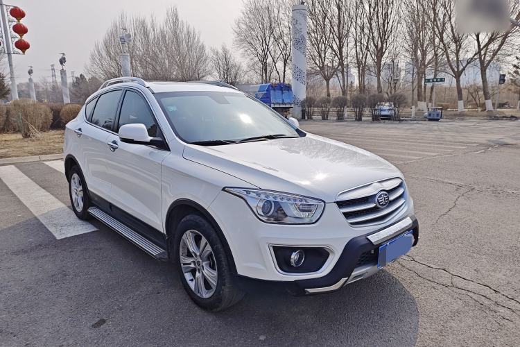 Used Bestune X80 2015 2.0L automatic luxury version Exterior 1