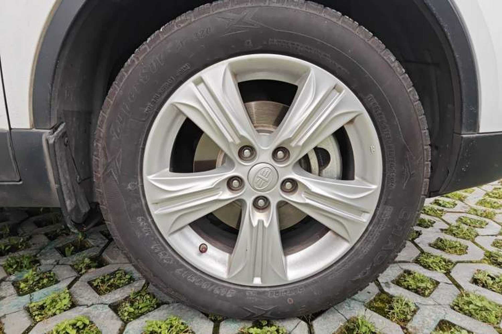Used Bestune X80 2015 1.8T Automatic Luxury Model Exterior 1