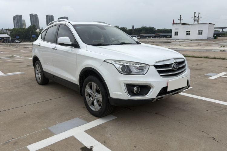 Used Bestune X80 2015 2.0L Automatic Comfort Anniversary Edition Exterior 2