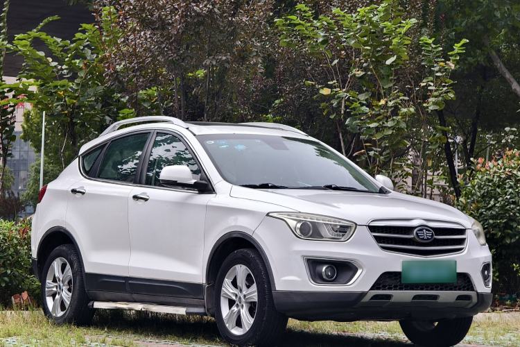Used Bestune X80 2015 2.0L automatic luxury version Exterior 4