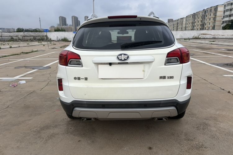 Used Bestune X80 2015 2.0L Automatic Comfort Anniversary Edition Exterior 4
