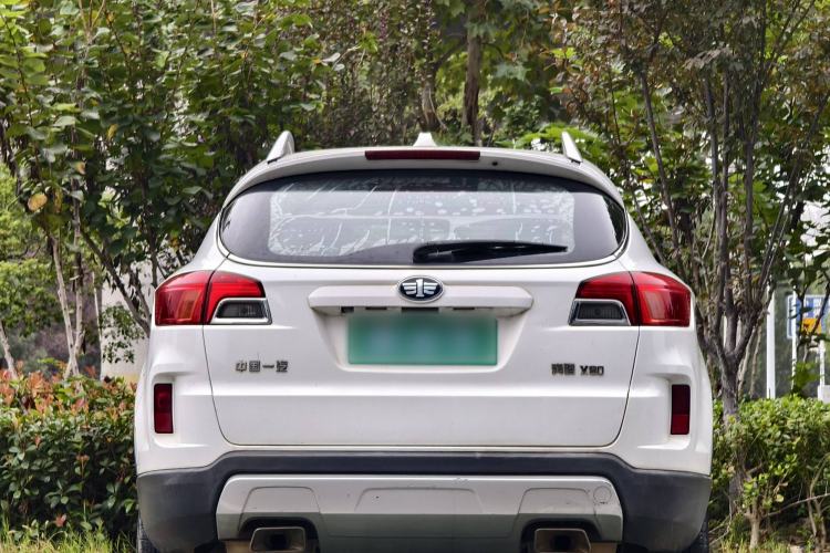 Used Bestune X80 2015 2.0L automatic luxury version Exterior 6