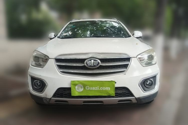 Used Bestune X80 2015 2.0L automatic luxury version Front