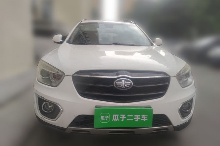 Used Bestune X80 2015 2.0L automatic luxury version Front
