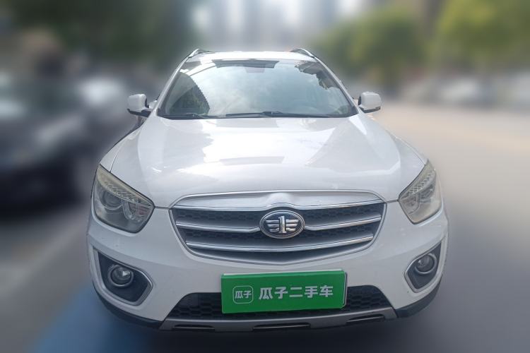 Used Bestune X80 2015 2.0L automatic luxury version Front