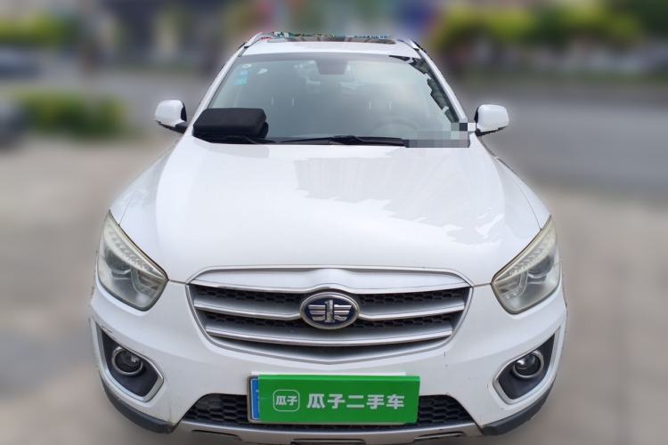 Used Bestune X80 2015 2.0L automatic comfort version Front